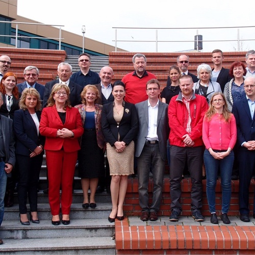 esk marketingov spolenost - Klub uitel marketingu